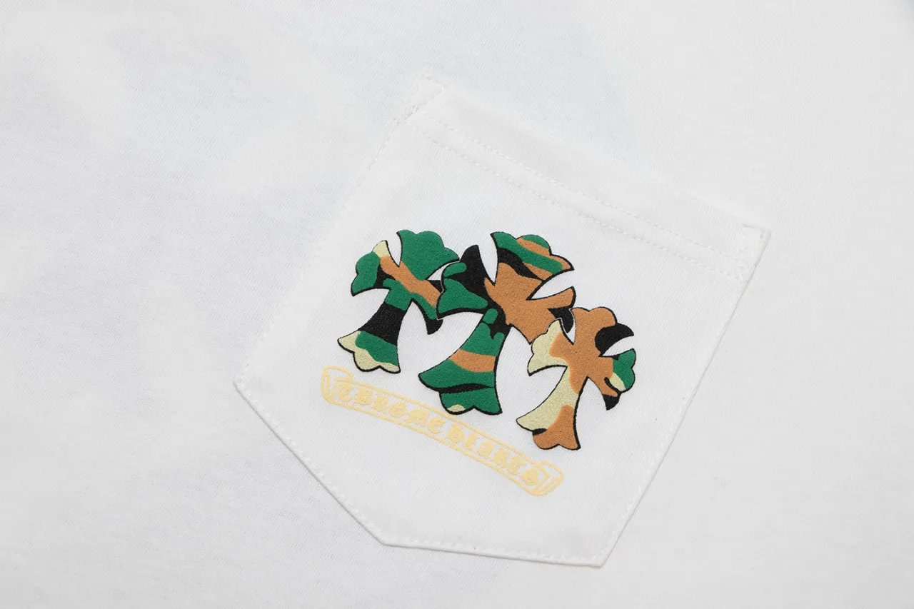 P150 Chrome Hearts Chrome Hearts Sanskrit Horseshoe Camouflage Print Short Sleeve Size: SMLXL Color: Black White